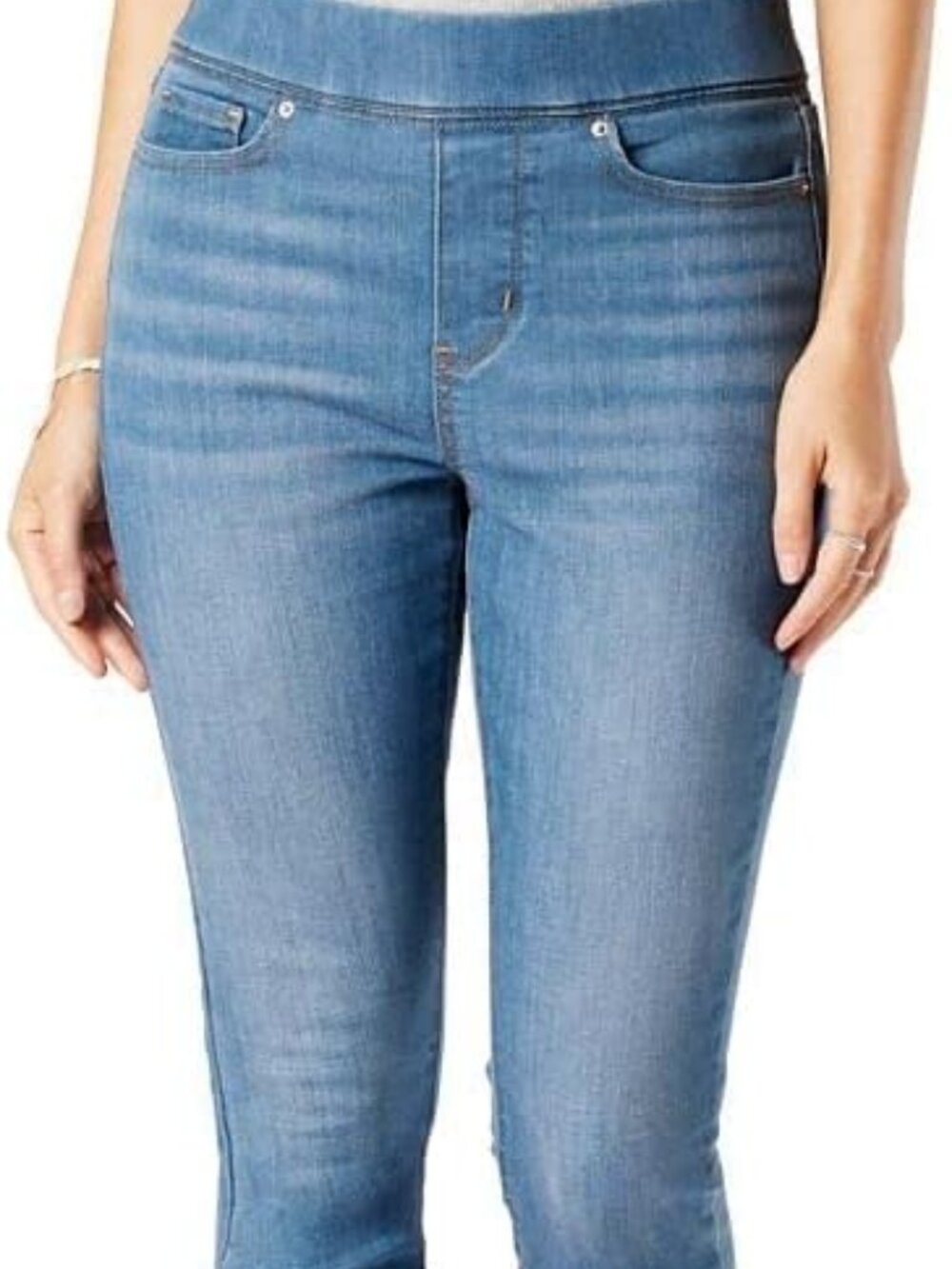 Levi Signature Gold Women's Totally Shaping  Pull-On Capri Mid Rise size 14